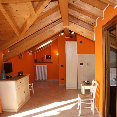 Casale Fe-Wo - Appartamenti Con Vista Lago Cannero Riviera Eksteriør bilde