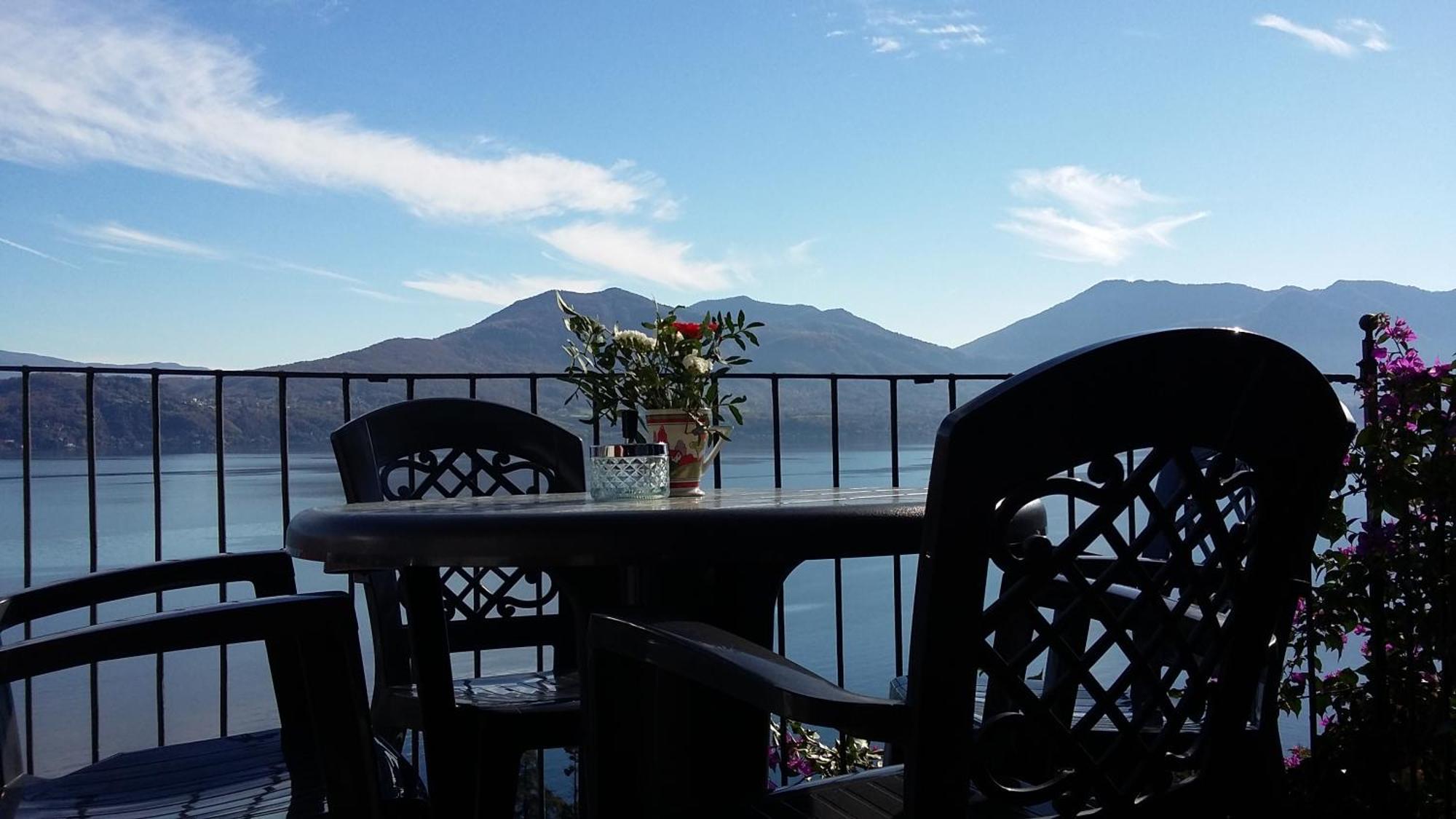 Casale Fe-Wo - Appartamenti Con Vista Lago Cannero Riviera Eksteriør bilde