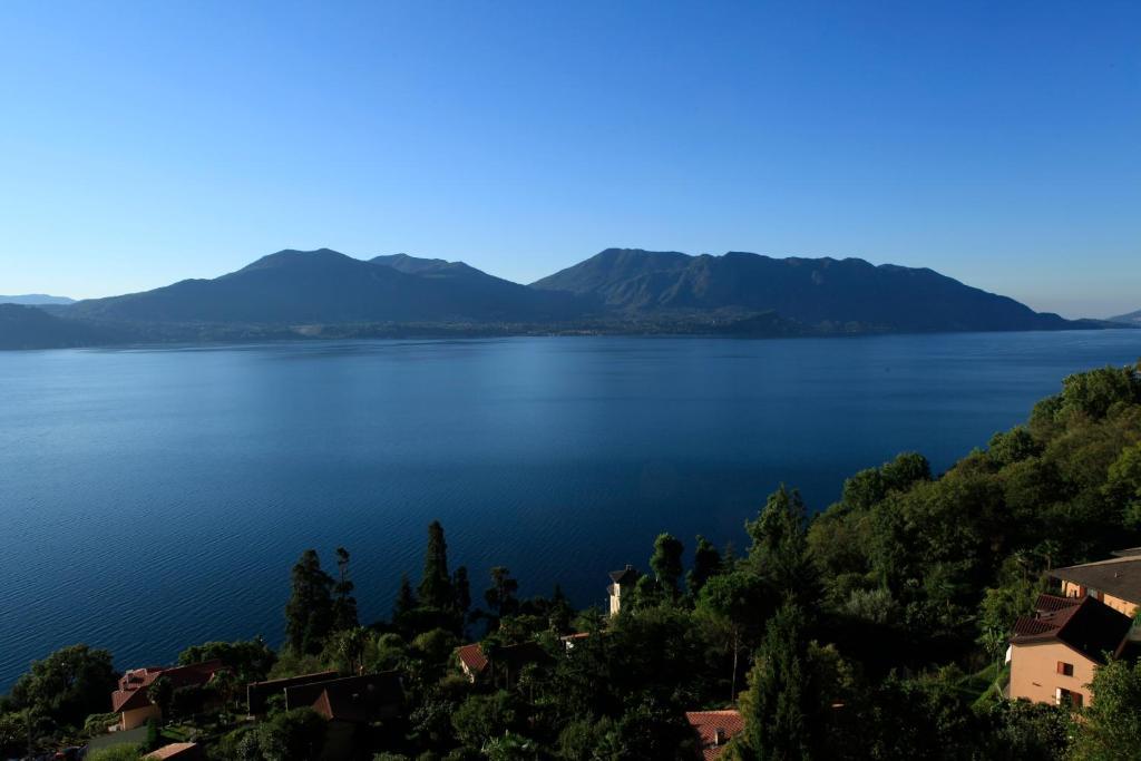 Casale Fe-Wo - Appartamenti Con Vista Lago Cannero Riviera Rom bilde