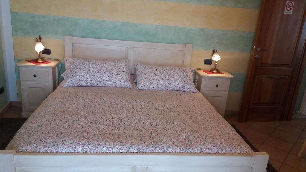 Casale Fe-Wo - Appartamenti Con Vista Lago Cannero Riviera Eksteriør bilde