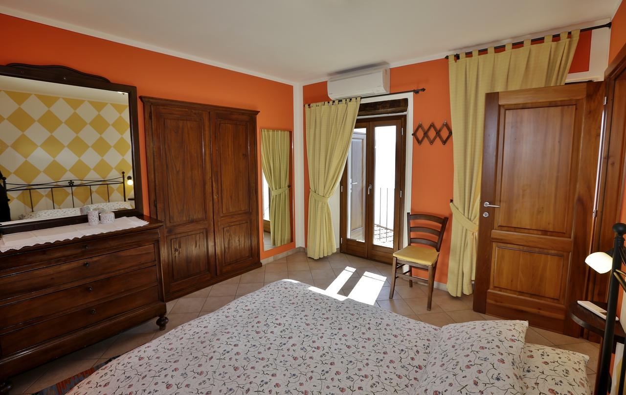 Casale Fe-Wo - Appartamenti Con Vista Lago Cannero Riviera Eksteriør bilde